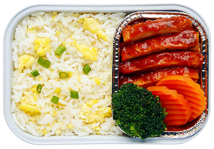玉子炒飯とミニチキンカツ 玉子炒飯とミニチキンカツ